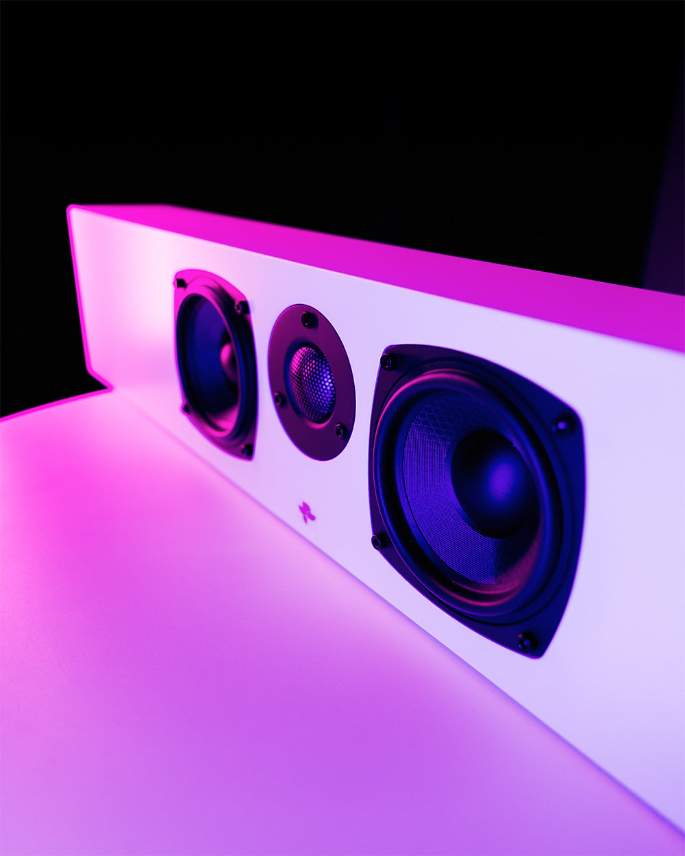 KIN AMP Stereo amplifier KIN SOLO Bookshelf Speaker 2 Channel Set